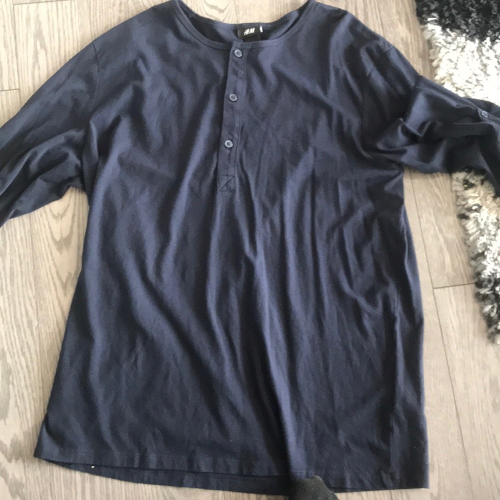 H&M Tee shirt for